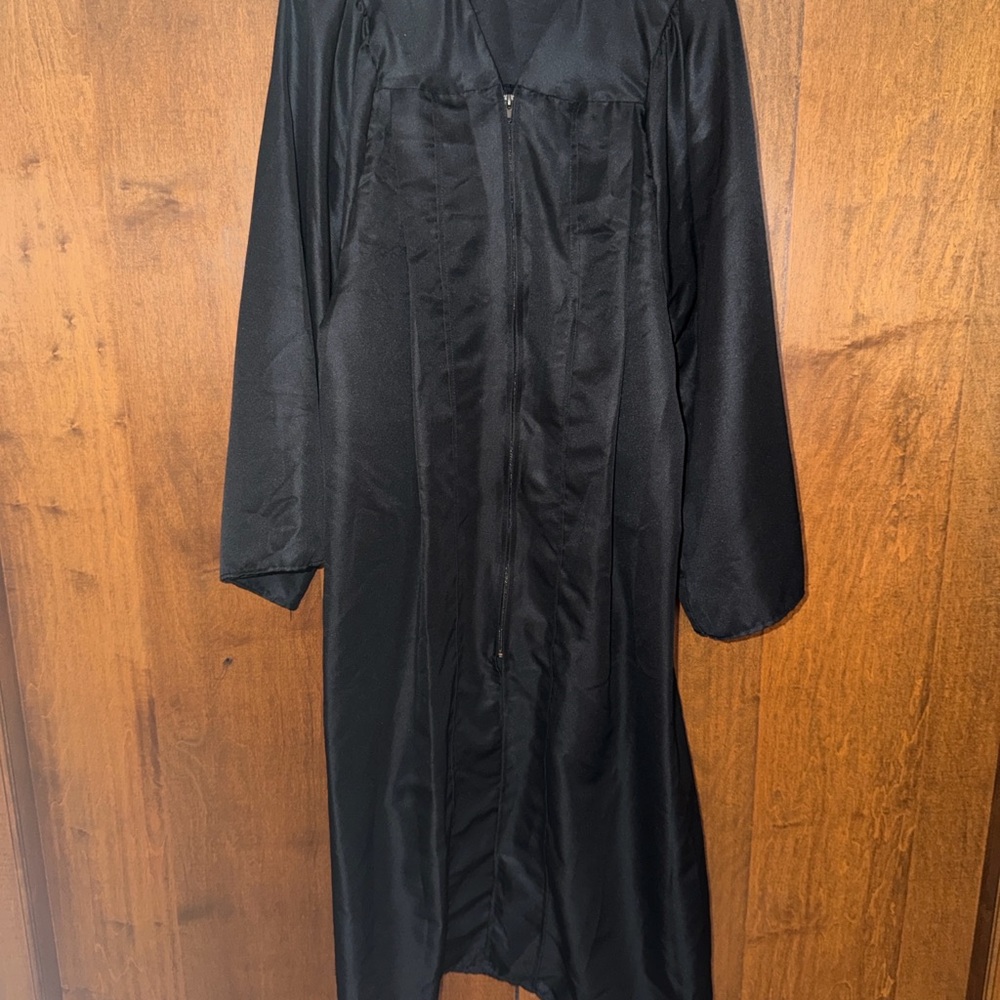 Balfour Black Graduation Gown